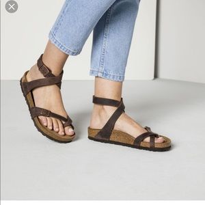 Birkenstock yara sandals in mocha